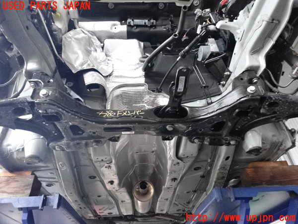 2UPJ-43805285]VW・T-Cross(ティークロス)(C1DKR)フロントメンバー 中古_m0001.jpg