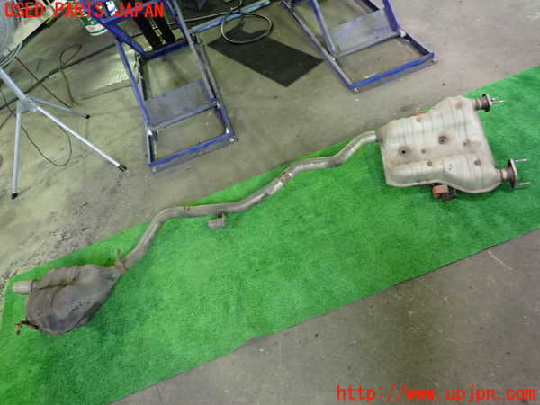 1UPJ-43842671]ジープ・グランドチェロキー(WK36)リアマフラー1 中古_m0001.jpg