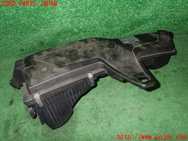 1UPJ-43862560]BMW 320i(3B20 F30)エアクリーナーボックス 中古_m0001.jpg