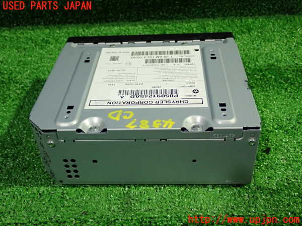 1UPJ-43876480]ジープ・グランドチェロキー(WK36TA)CDプレーヤー (ジャンク品) 中古_m0002.jpg