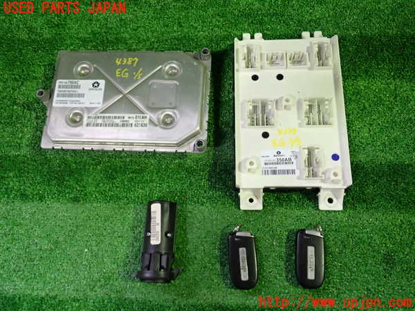 1UPJ-43876110]ジープ・グランドチェロキー(WK36TA)エンジンコンピューター 中古_m0001.jpg