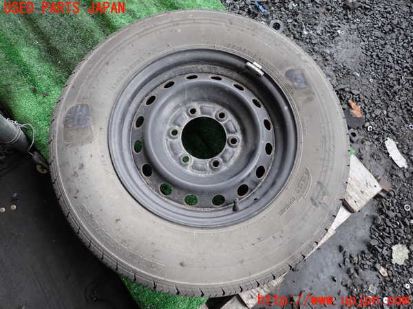 1UPJ-43889601]ハイエースバン200系(KDH201V)スペアタイヤ1 中古_m0001.jpg