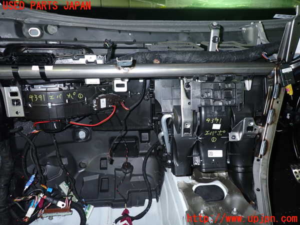 1UPJ-43916081]ベンツ GLA200 d 4MATIC(247713M)(H247)エバポレーター1 中古_m0001.jpg