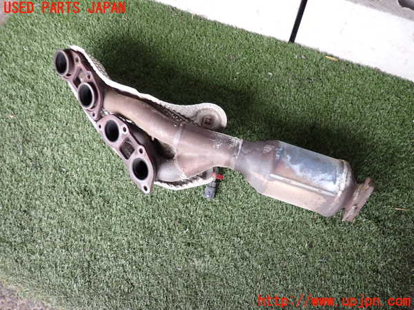 2UPJ-43922042]レクサス・IS F(USE20)エキマニ2 中古 (触媒 マニバーター)_m0003.jpg