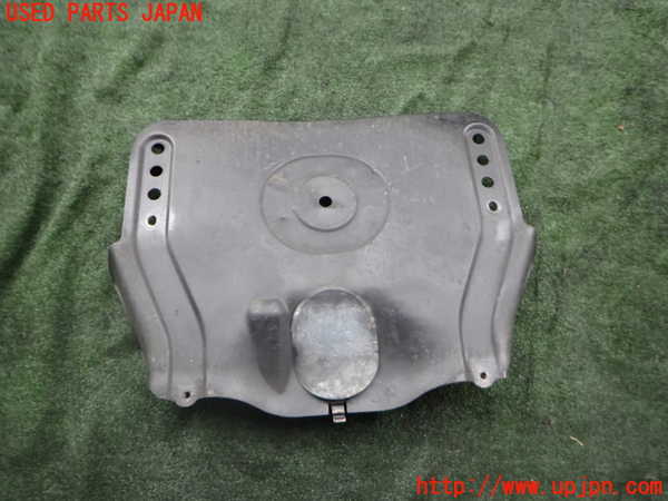 2UPJ-43992170]ハイラックスサーフ(RZN185W)エンジンアンダーカバー 中古_m0001.jpg
