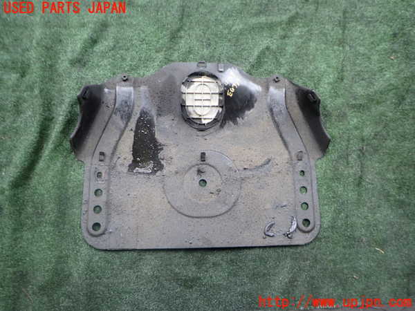 2UPJ-43992170]ハイラックスサーフ(RZN185W)エンジンアンダーカバー 中古_m0002.jpg