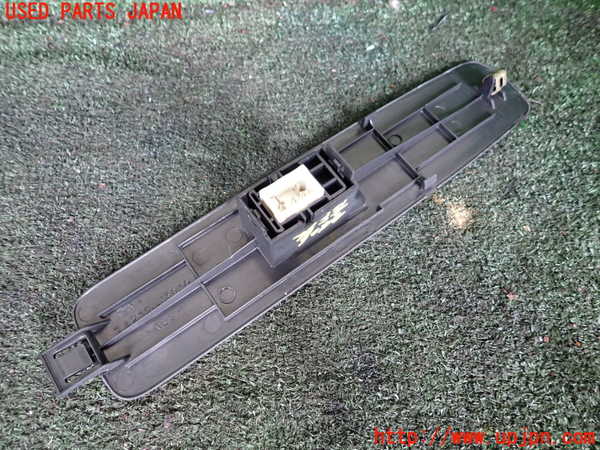 1UPJ-44066245]ハイラックスサーフ(KZN185W)左前パワーウィンドウスイッチ 中古_m0002.jpg