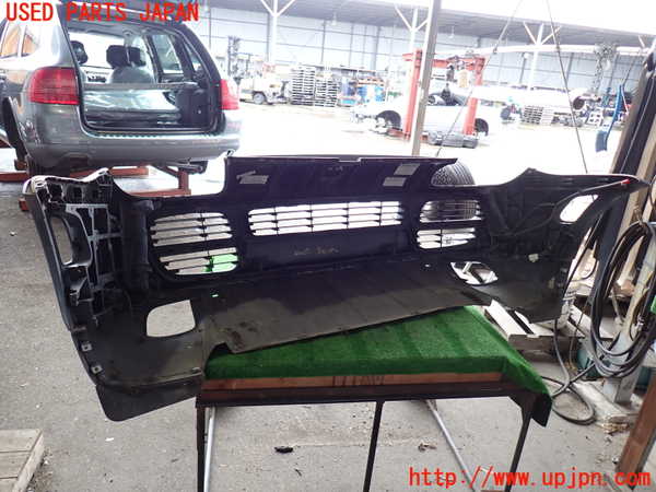 2UPJ-44071010]ポルシェ・カイエン S(9PA00A)フロントバンパー 中古_m0005.jpg