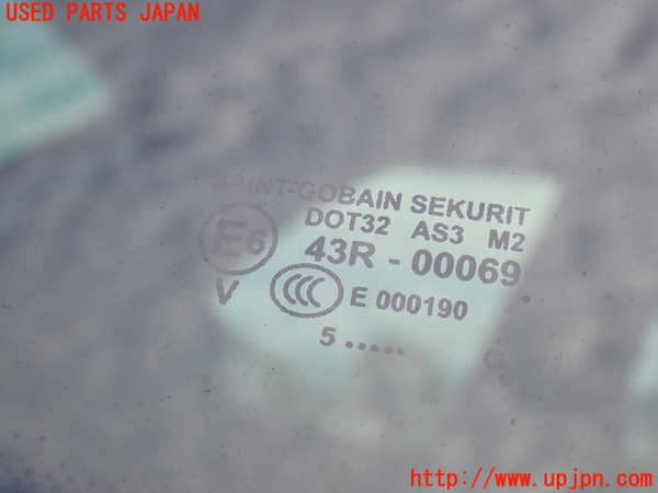 2UPJ-44071380]ポルシェ・カイエン S(9PA00A)右クォーターガラス (43R-00069) 中古_m0002.jpg