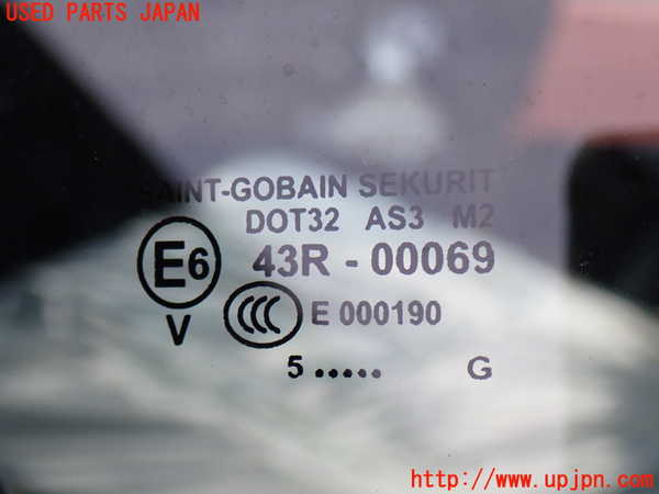 2UPJ-44071382]ポルシェ・カイエン S(9PA00A)左クォーターガラス (43R-00069) 中古_m0002.jpg