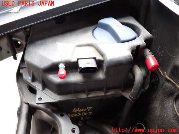 2UPJ-44072410]ポルシェ・カイエン S(9PA00A)ラジエータータンク 中古_m0001.jpg