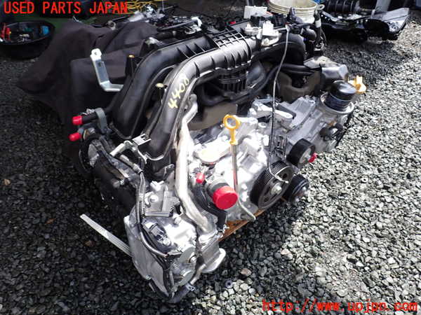 1UPJ-44082010]クロストレック(GUD)エンジン FB20 中古_m0001.jpg