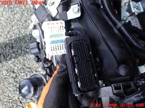 1UPJ-44082010]クロストレック(GUD)エンジン FB20 中古_m0003.jpg