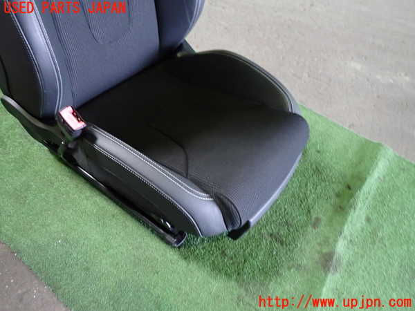 1UPJ-44097065]アウディ・TT クーペ(8JCCZF)助手席シート 中古_m0003.jpg
