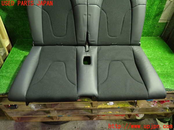 1UPJ-44097385]アウディ・TT クーペ(8JCCZF)リアシート 中古_m0003.jpg