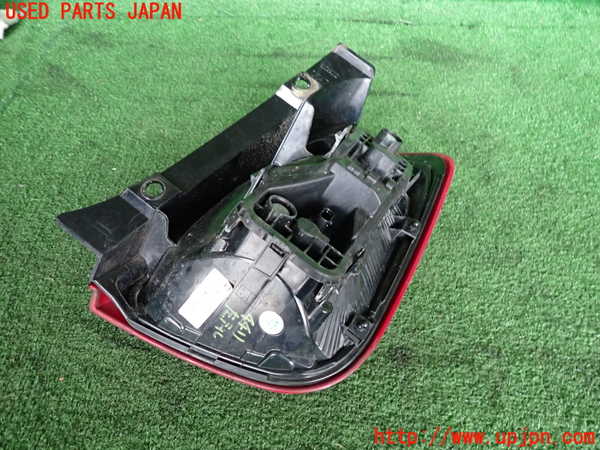2UPJ-44111536]フィアット・500(31209)左テールランプ 中古_m0002.jpg