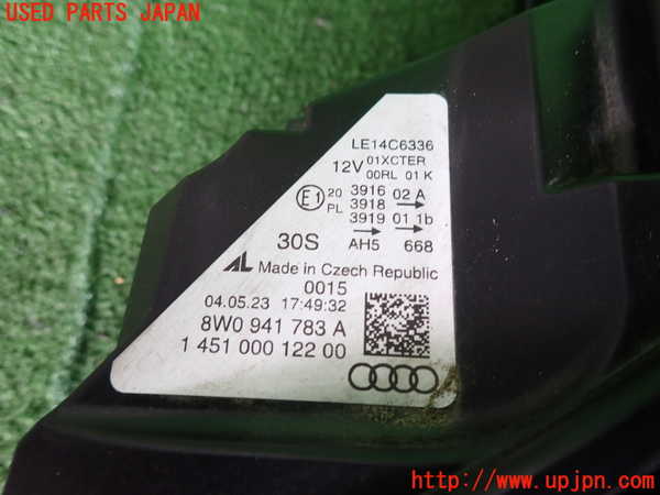 2UPJ-44141132]アウディ・A4 アバント(8WCYRF)左ヘッドライト LED 中古_m0004.jpg