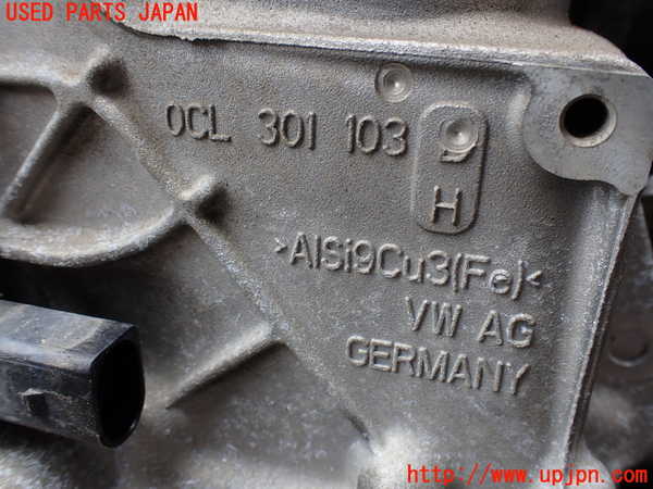 2UPJ-44143010]アウディ・A4 アバント(8WCYRF)ミッション AT CYR 4WD 中古_m0003.jpg