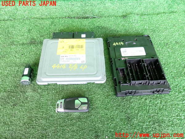 2UPJ-44146110]アウディ・A4 アバント(8WCYRF)エンジンコンピューター 中古_m0001.jpg