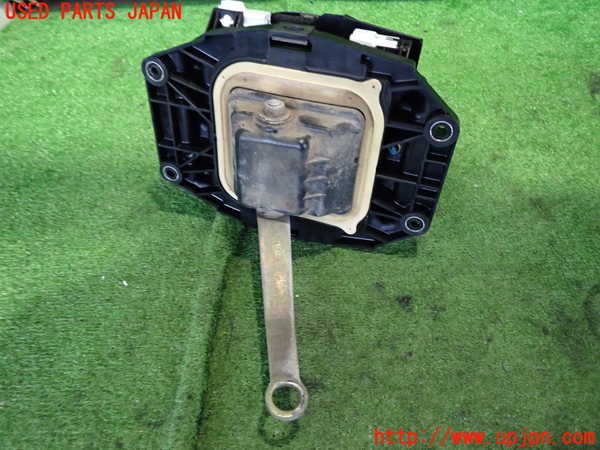 2UPJ-44167555]アルテッツァ(SXE10)ATシフトレバー 中古_m0004.jpg
