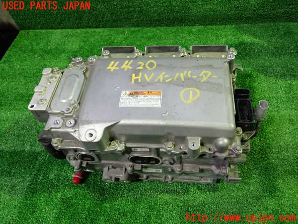 1UPJ-44206916]アルファードハイブリッド(AYH30W)インバーターコンバーター 中古_m0001.jpg