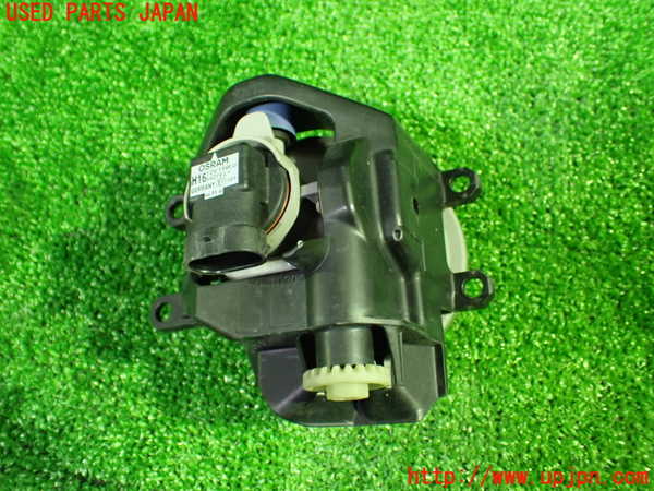 1UPJ-44211182]ヴェルファイア(AGH30W)左フォグ 中古_m0002.jpg