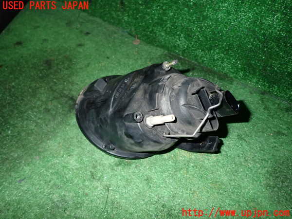 1UPJ-44241180]VW ルポGTI(6EAVY)右フォグ 中古_m0003.jpg