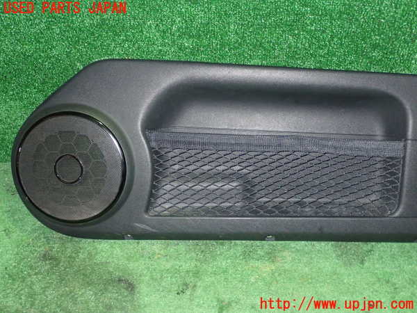 1UPJ-44241234]VW ルポGTI(6EAVY)右ドア内張り 中古_m0002.jpg
