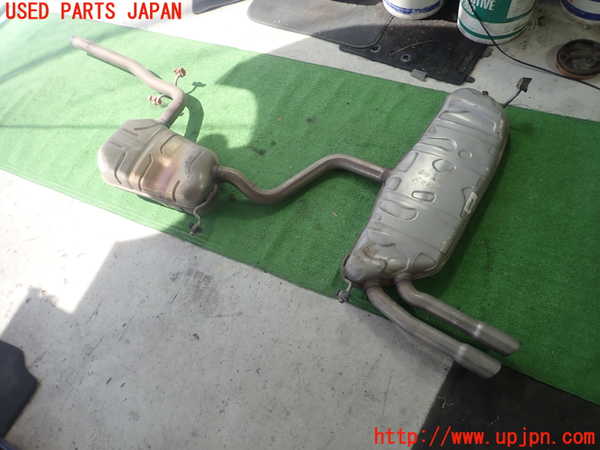 1UPJ-44262671]VW ザ･ビートル(16CZD)リアマフラー1 中古_m0001.jpg