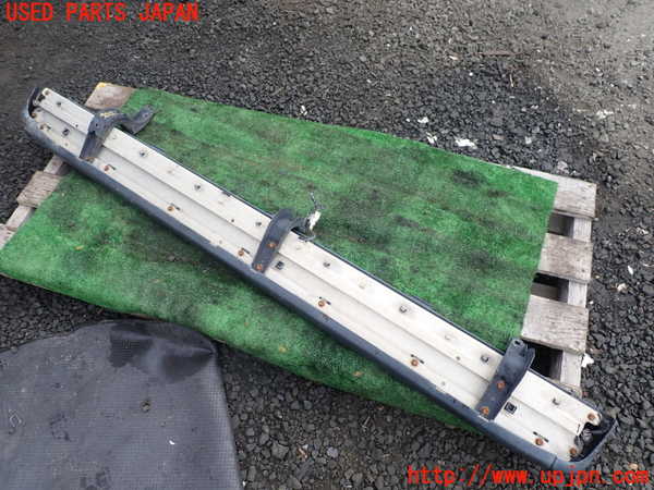 1UPJ-44291390]ハイラックスサーフ(TRN215W)右サイドステップ 中古_m0003.jpg