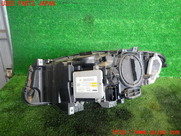 2UPJ-44331130]BMW 523i F10(XG20)右ヘッドライト HID 中古_m0003.jpg