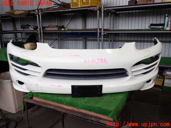 2UPJ-44351010]ポルシェ・カイエン(92AM5502)フロントバンパー 中古_m0001.jpg