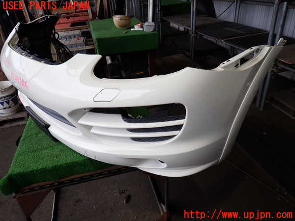 2UPJ-44351010]ポルシェ・カイエン(92AM5502)フロントバンパー 中古_m0003.jpg
