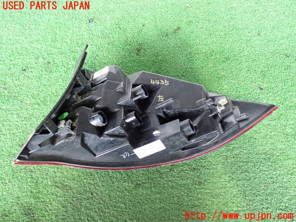 2UPJ-44351536]ポルシェ・カイエン(92AM5502)左テールランプ 中古_m0003.jpg
