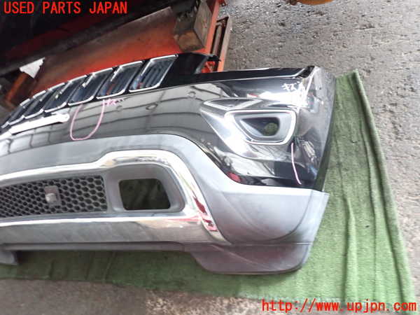 2UPJ-44381010]ジープ・グランドチェロキー(WK36TA)フロントバンパー 中古_m0003.jpg