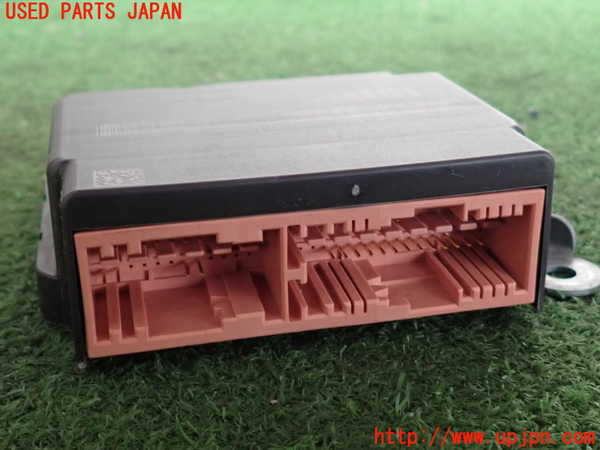 2UPJ-44436145]アバルト・500C(312141-)エアバッグコンピューター 中古_m0004.jpg