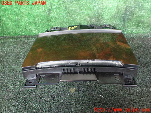 1UPJ-44497821]アウディ・A7 スポーツバック(4GCGWC)灰皿1 中古_m0001.jpg