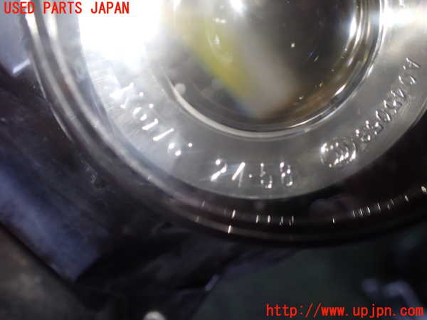 1UPJ-44511180]レクサス・RC300h(AVC10)右フォグ 中古_m0003.jpg