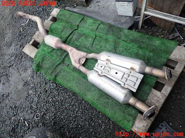 1UPJ-44512651]レクサス・RC300h(AVC10)センターパイプ1 中古_m0002.jpg