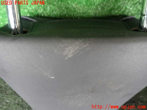 1UPJ-44517040]レクサス・RC300h(AVC10)運転席ヘッドレスト 中古_m0003.jpg