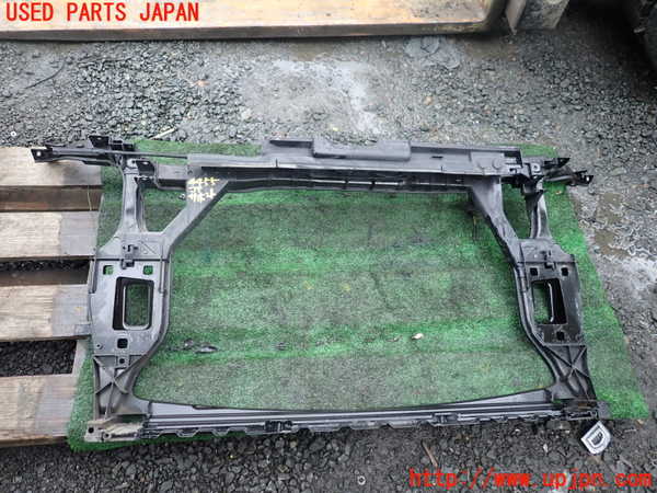 1UPJ-44551041]アウディ・Q5(8RCDNF)コアサポート 中古_m0001.jpg