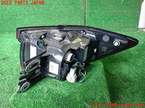 1UPJ-44581536]レヴォーグ レイバック(VN5)左テールランプ 中古_m0002.jpg