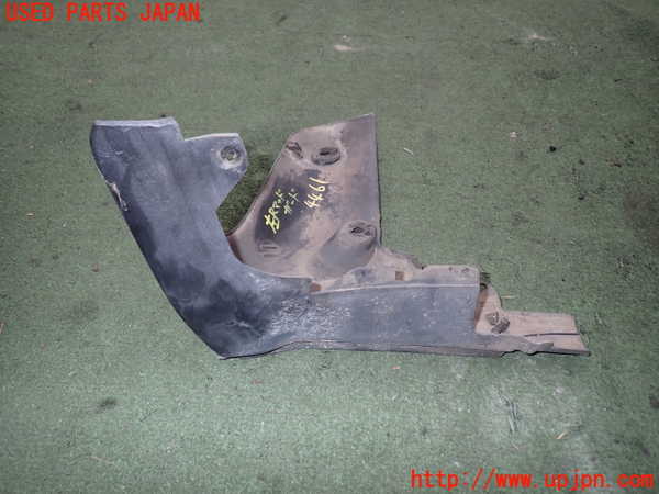 2UPJ-44611456]ポルシェ・ボクスター(98624)左リアマッドガード(泥除け) 中古_m0001.jpg