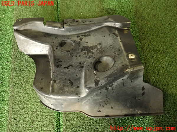 2UPJ-44621723]アバルト・595(312142)アンダーカバー3 中古_m0001.jpg