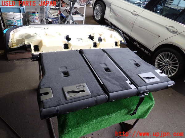 2UPJ-44677385]BMW 320d ツーリング(3D20)F31 リアシート 中古_m0004.jpg