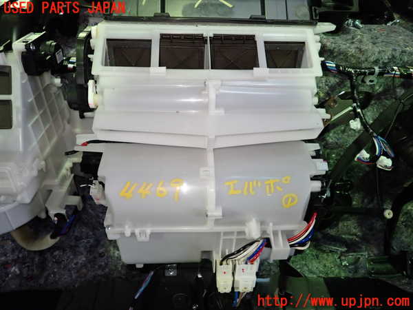 1UPJ-44696081]デリカD：5(CV1W)エバポレーター1 中古_m0002.jpg