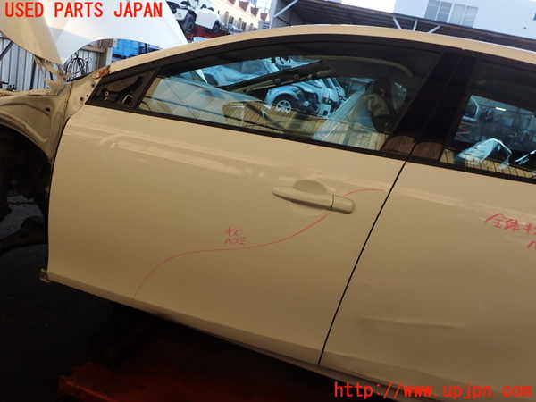 2UPJ-44761260]ボルボ・V40(MB4154T)左前ドア 中古 (AGC AUTOMOTIVE M25 43R-00049)_m0001.jpg
