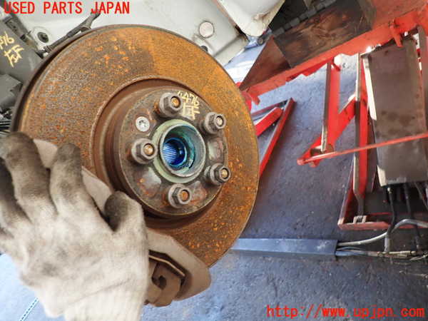 2UPJ-44764295]ボルボ・V40(MB4154T)左フロントナックルハブ 中古_m0002.jpg