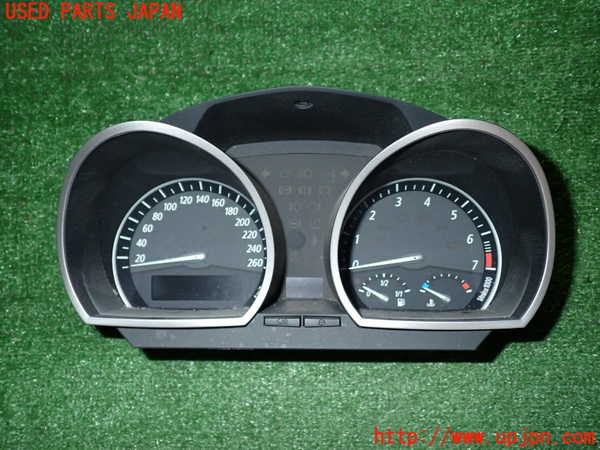 2UPJ-44776170]BMW Z4 ロードスター(BT30) E85 スピードメーター 中古_m0001.jpg