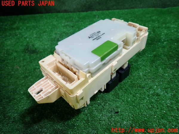 1UPJ-44926741]ギャラン(EC5A)ヒューズボックス1 中古_m0003.jpg